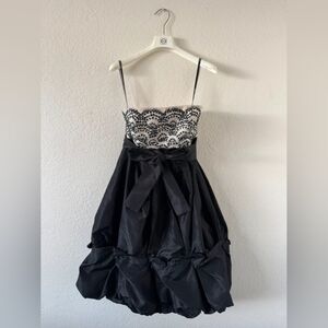 Monique Lhuillier Black and White Spaghetti Strap Cocktail Dress